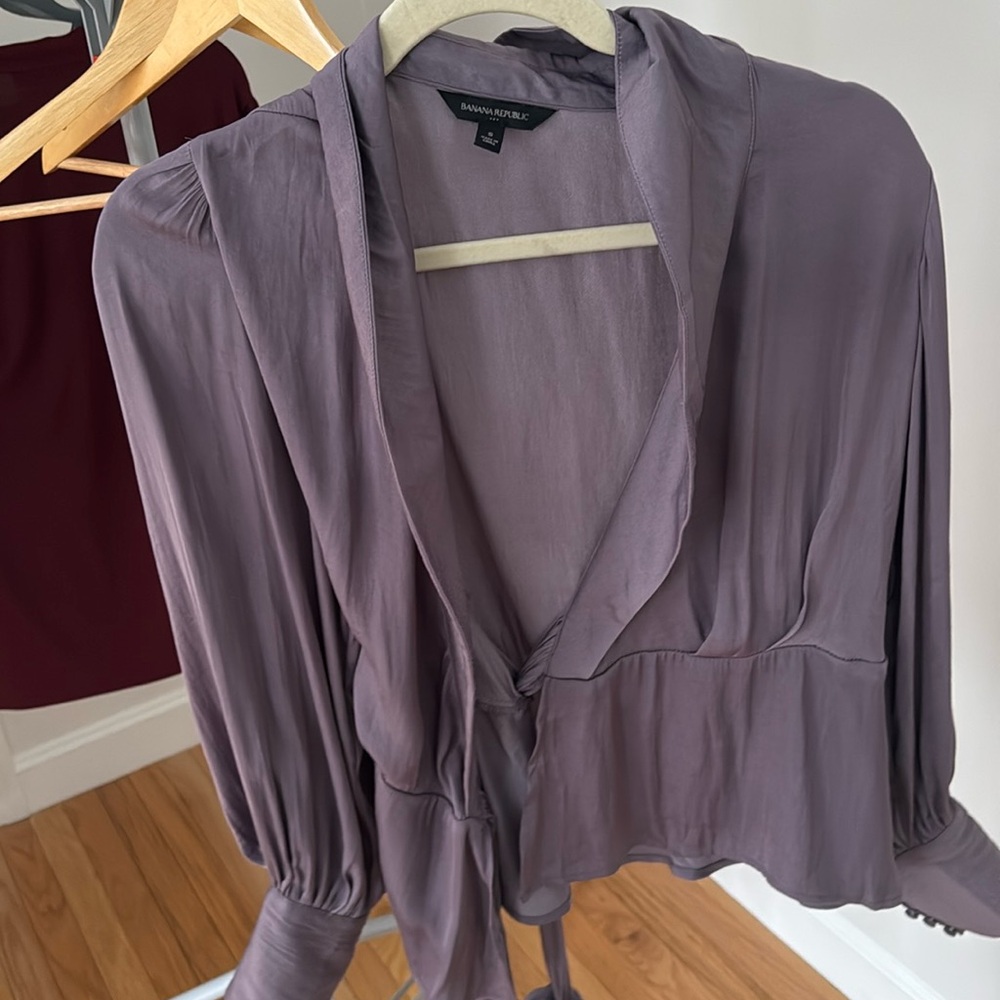 Banana Republic small blouse